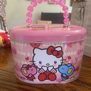 Hello Kitty Tin